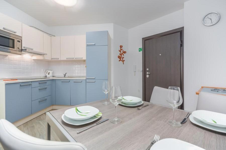 Hôtel Lux à Novigrad Istria Extérieur photo
